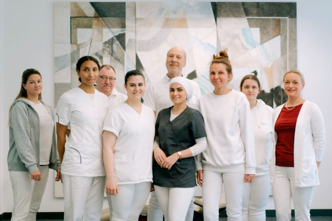 Team der Kieferorthopädie-Praxis Schrinner-KFO